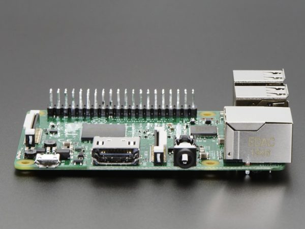 Raspberry Pi 3 - Model B - ARMv8 with 1G RAM - Image 4