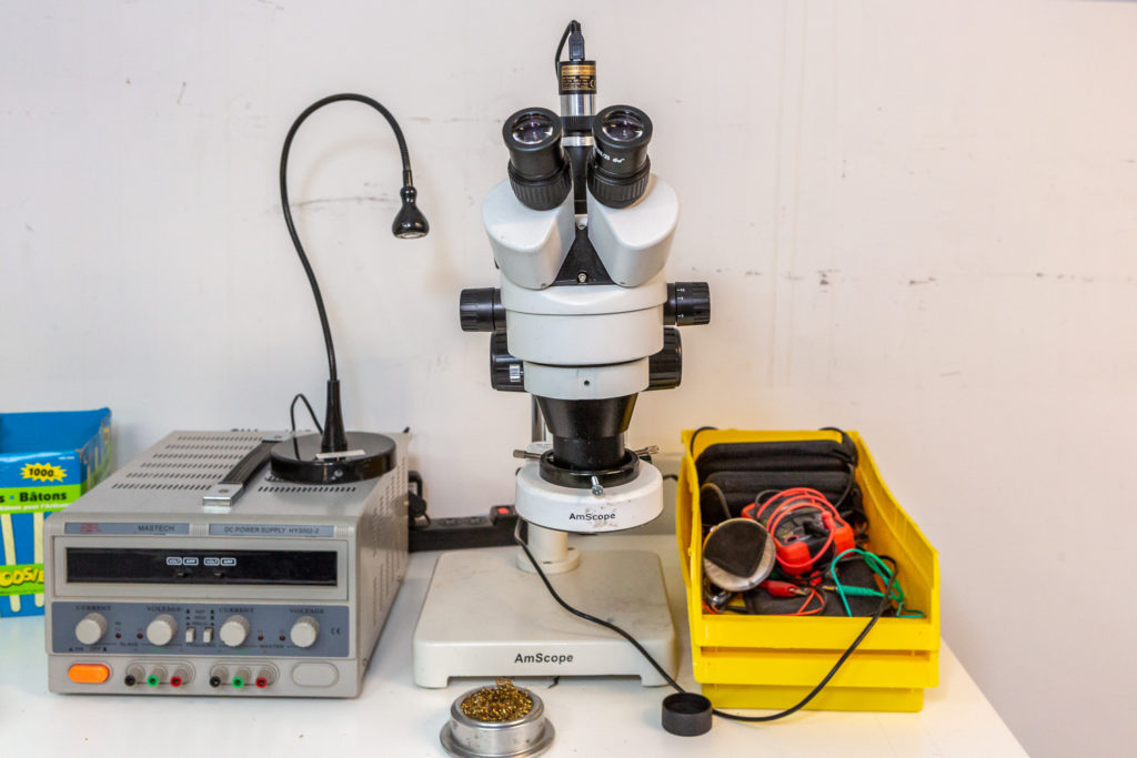 Microscope and DC Bench Power Supply