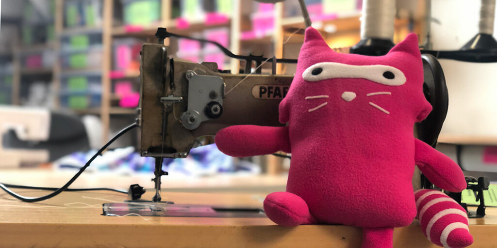 Pink plushy + PFAFF Machine